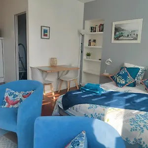  Apartment Balcon De La Place France