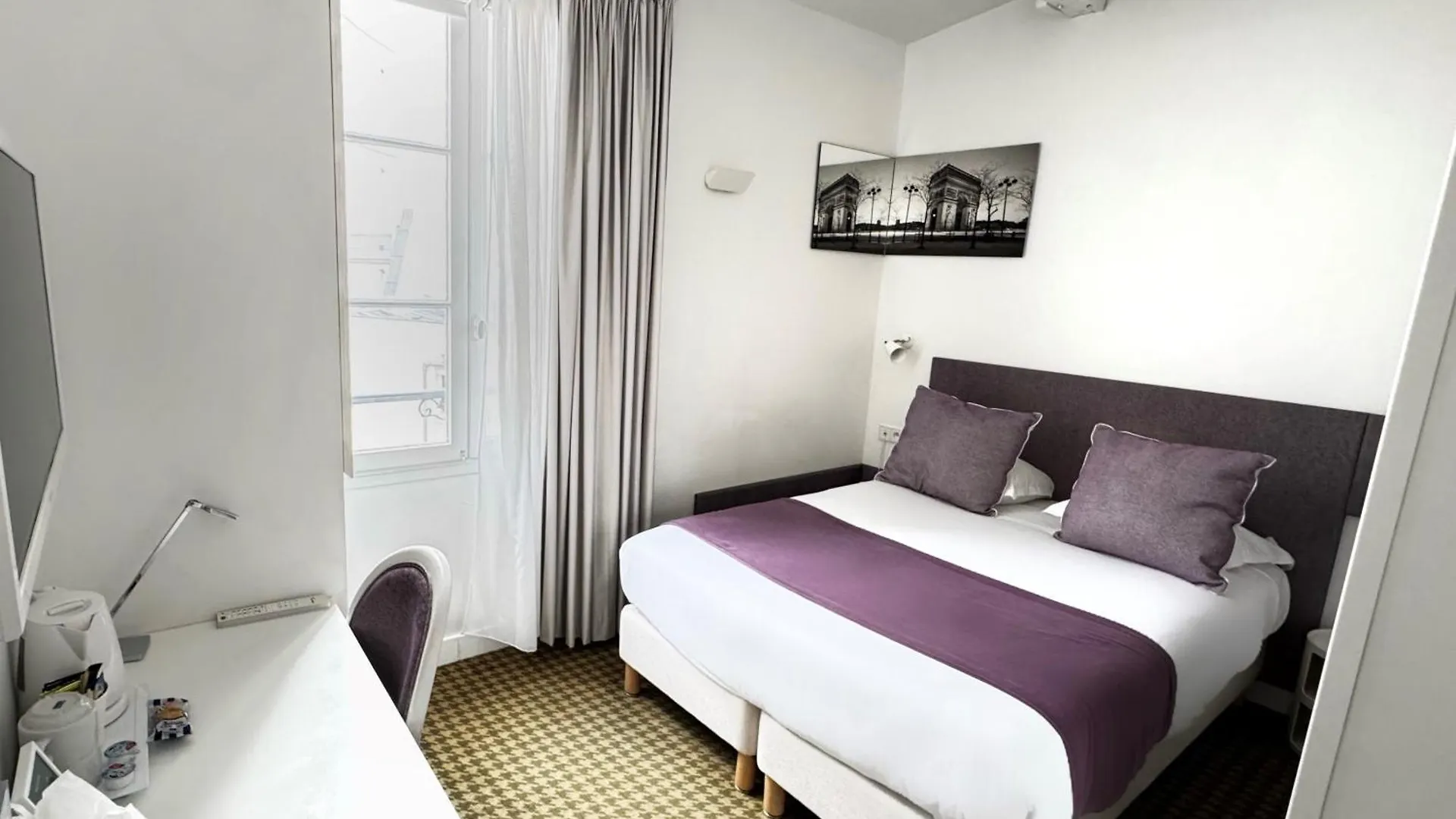 Hôtel Mistral Parigi