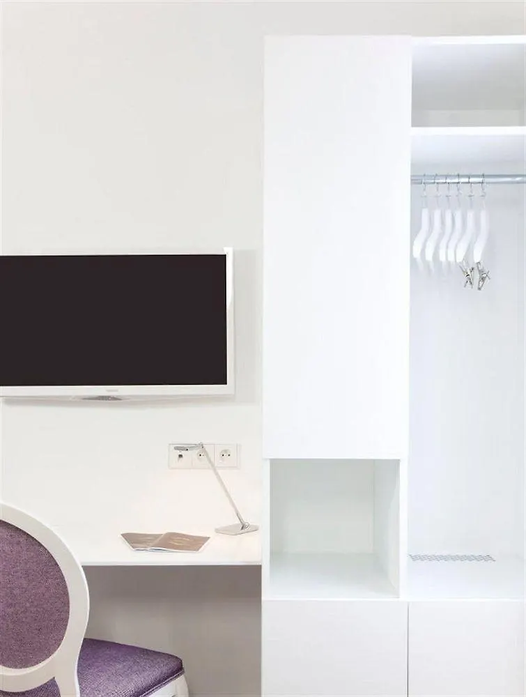 Hotel Hôtel Mistral Parigi